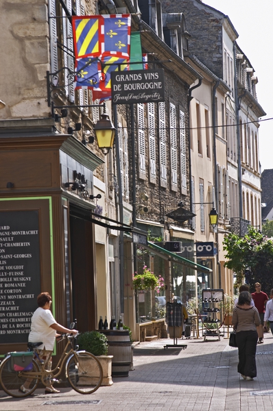 A shopping street in Beaune