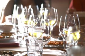 Preparing a wine tasting and lunch