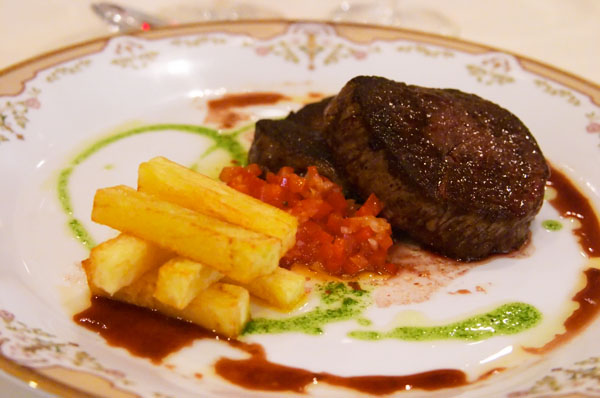 Tender Argentinean meat and French fries