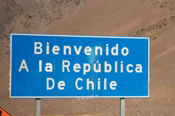 On the border, welcome to Chile