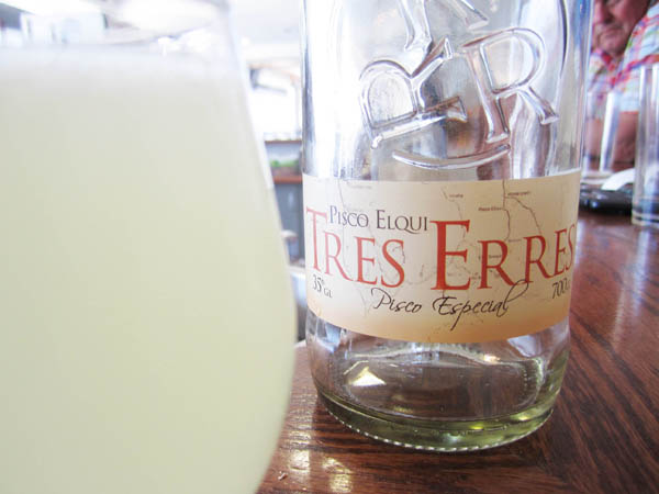 Pisco Tres Erres and a pisco sour