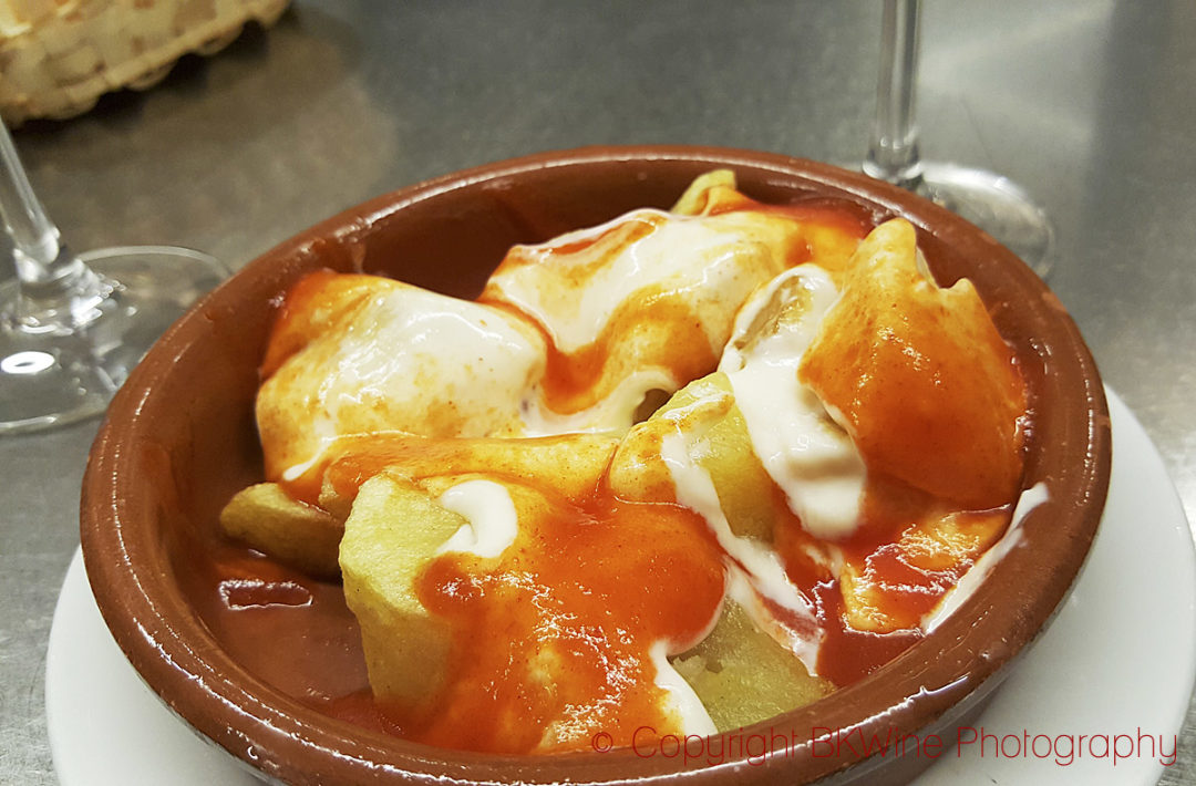 Tapas: spicy patatas bravas