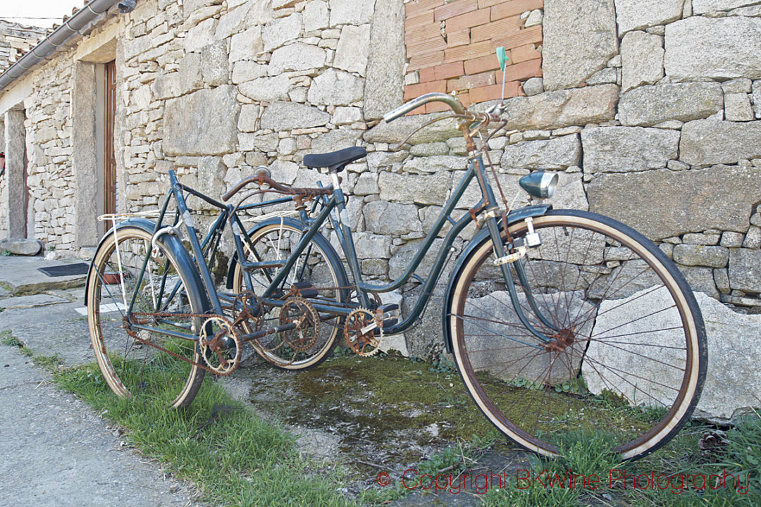 There are different ways to get transport in Spain