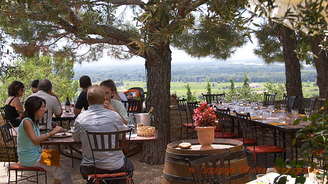 Time for lunch among the vineyards in the Rhone Valley