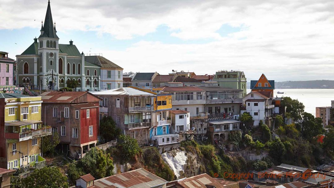 Colourful Valparaiso overlooking the sea