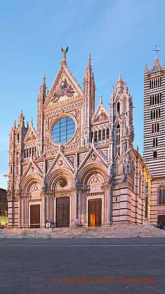 The cathedral, Il Duomo, in Siena, elegant and impressive